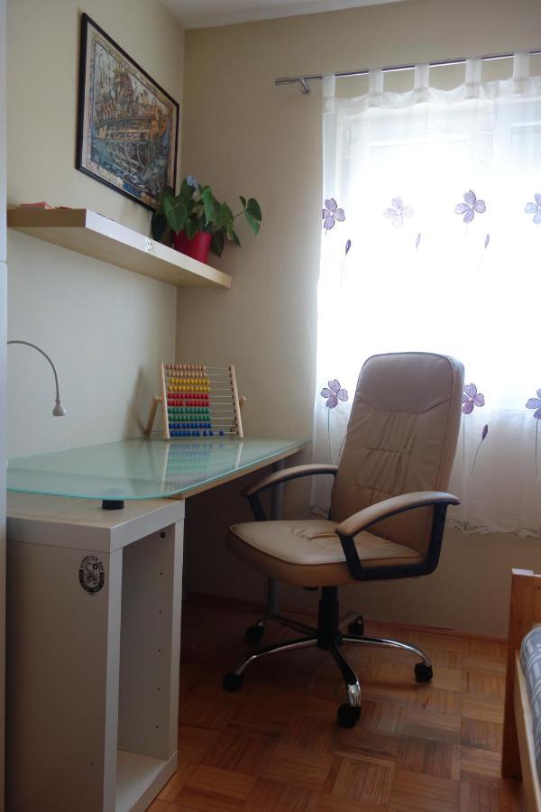 Nice Sunny Apartment Pola Esterno foto